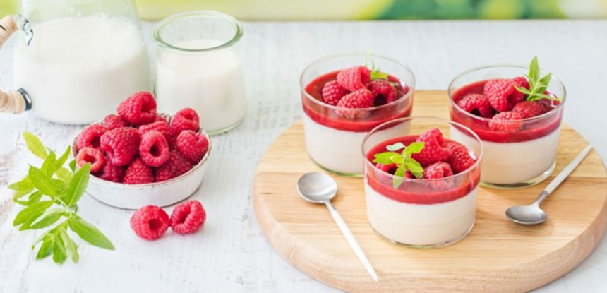 Panna cotta à la framboise Bjorg